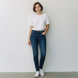 Signature by Levi Strauss Misses skinny Blue Jeans Size 14